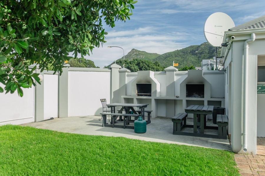 2 Bedroom Property for Sale in Beach Estate Western Cape